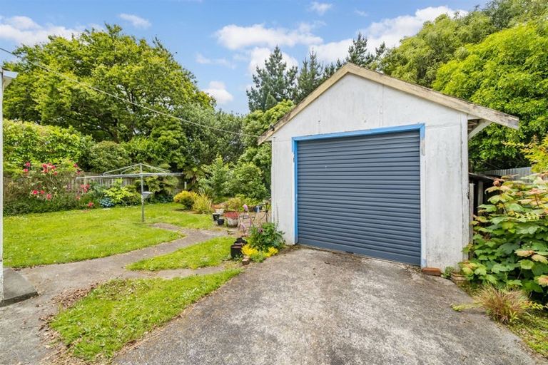 Photo of property in 32 Hyde Street, Wainuiomata, Lower Hutt, 5014