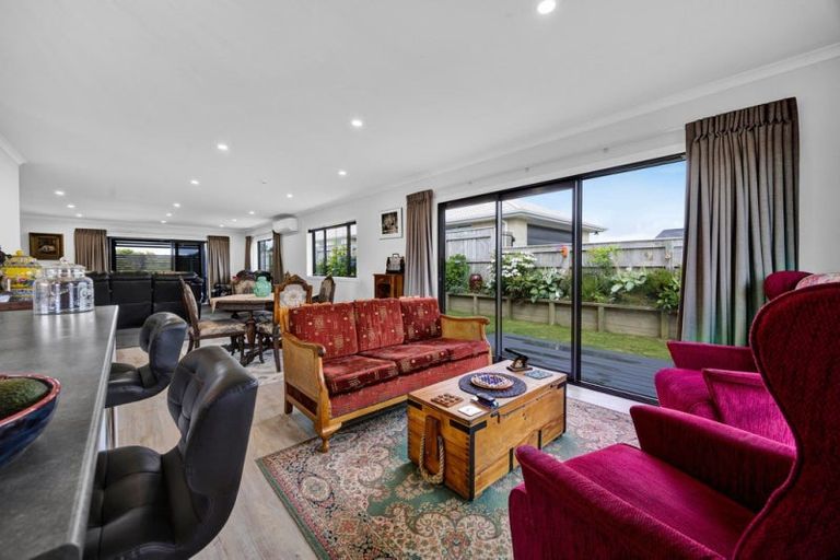 Photo of property in 4 Bianca Crescent, Stratford, 4332