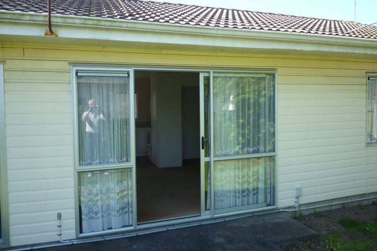 Photo of property in 3a Woodside Road, Manurewa, Auckland, 2102