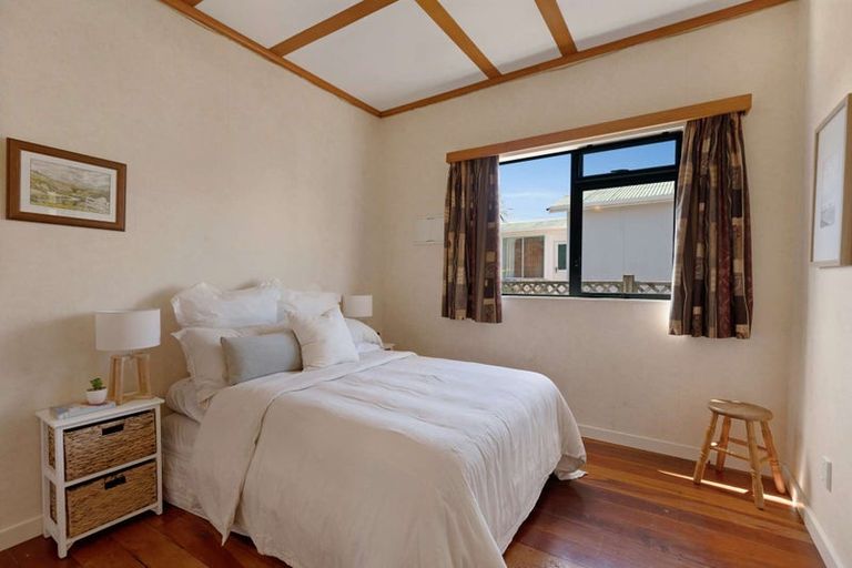 Photo of property in 69 Matai Street, Castlecliff, Whanganui, 4501