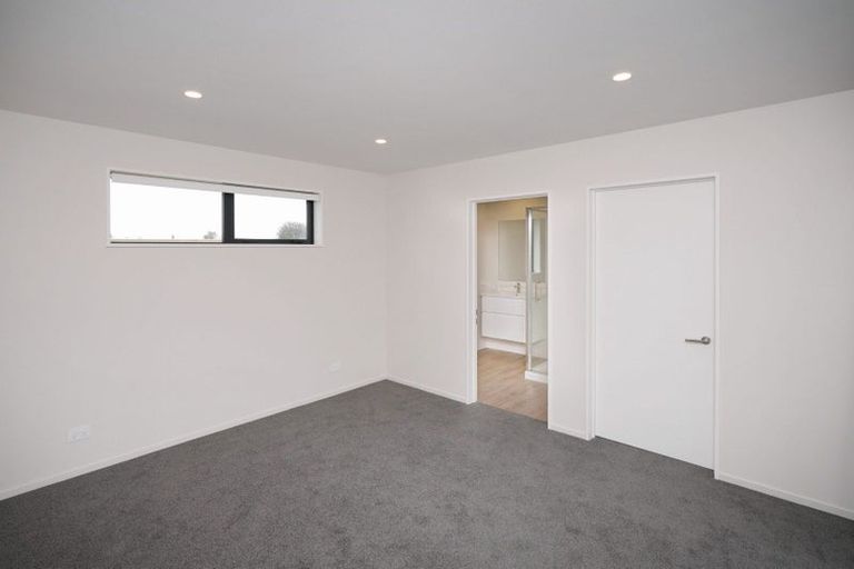 Photo of property in 3 Weaver Street, Woodend, 7691