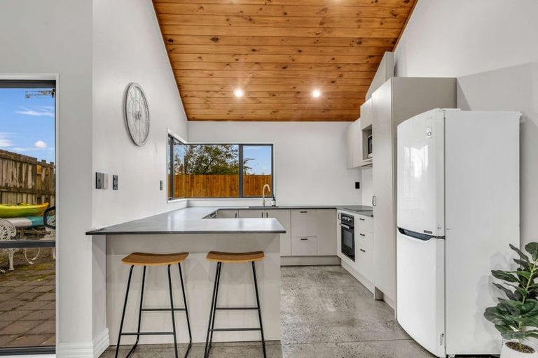 Photo of property in 16a Steeles Lane, Western Heights, Rotorua, 3015