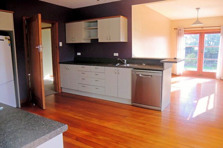 Photo of property in 292 Innes Road, Mairehau, Christchurch, 8052