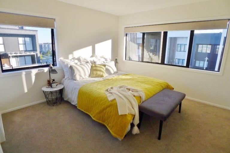 Photo of property in 51 Rangihina Road, Hobsonville, Auckland, 0616