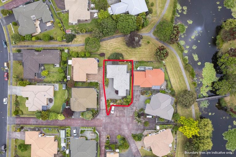 Photo of property in 3/23 Lakeside Drive, Orewa, 0931