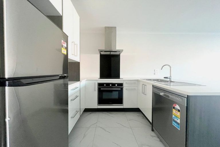 Photo of property in 112/3u Rawhiti Street, Frankton, Hamilton, 3204