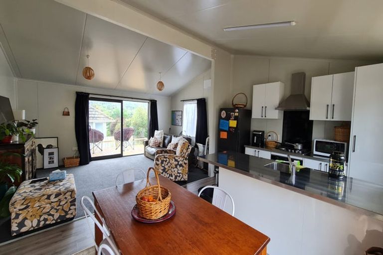 Photo of property in 90 Dimock Street, Titahi Bay, Porirua, 5022