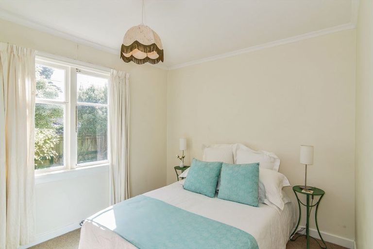 Photo of property in 78 Para Street, Miramar, Wellington, 6022