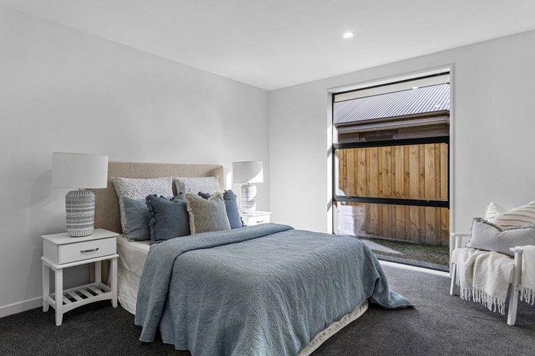 Photo of property in 43 Henshaw Street, Woodend, 7610