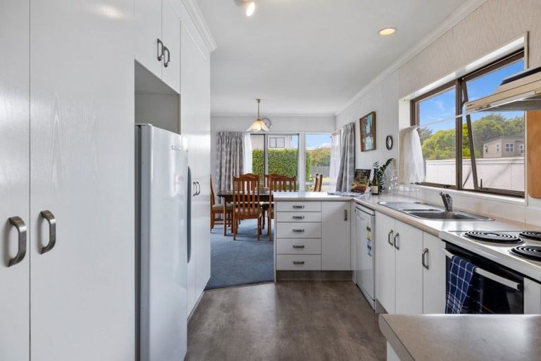 Photo of property in 1 Azalea Dell, Mount Maunganui, 3116