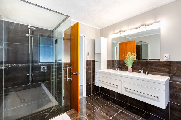 Photo of property in 99 Discovery Drive, Whitby, Porirua, 5024