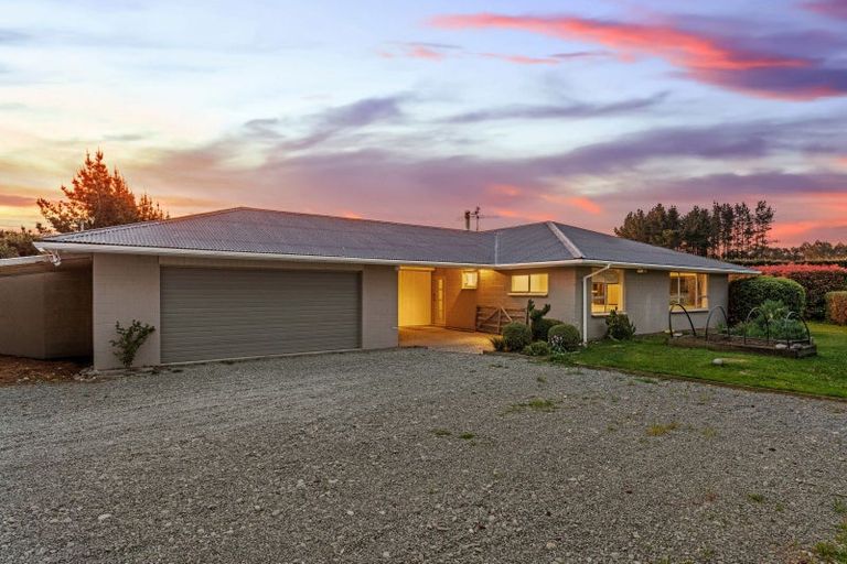 Photo of property in 755 Sandy Knolls Road, West Melton, Christchurch, 7675