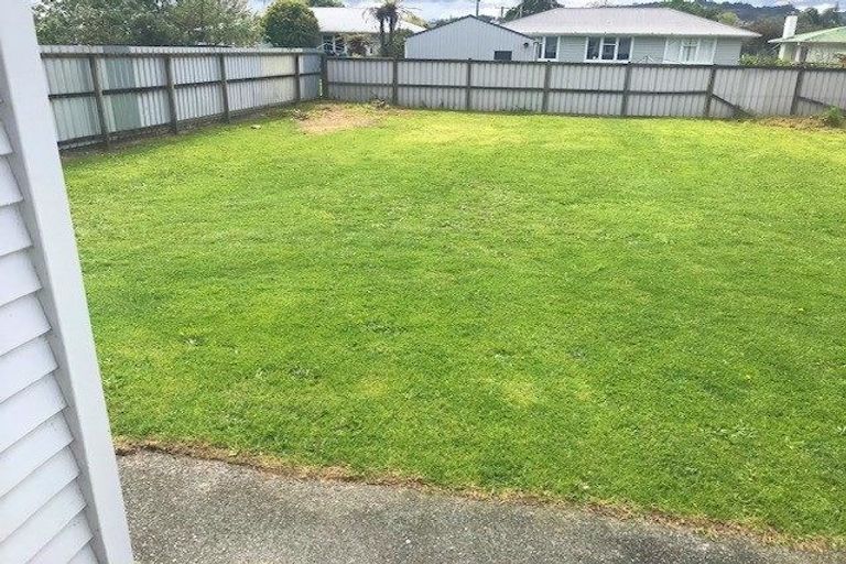 Photo of property in 56 Kelvin Road, Papakura, 2110