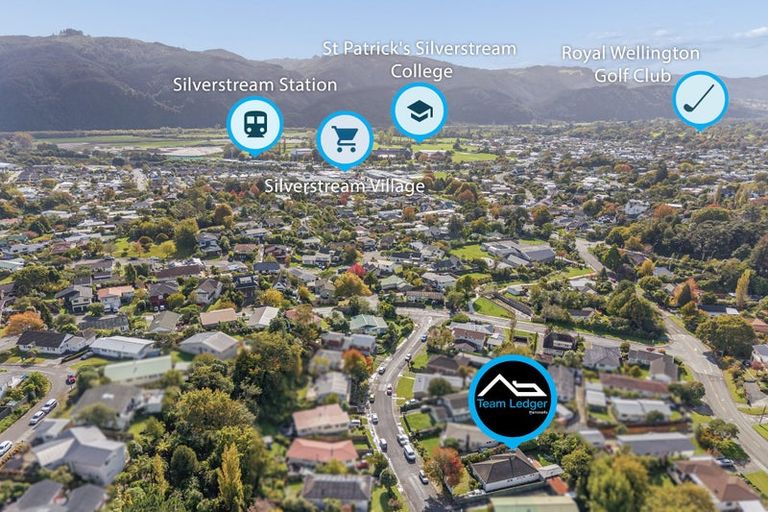 Photo of property in 13 Deller Grove, Silverstream, Upper Hutt, 5019