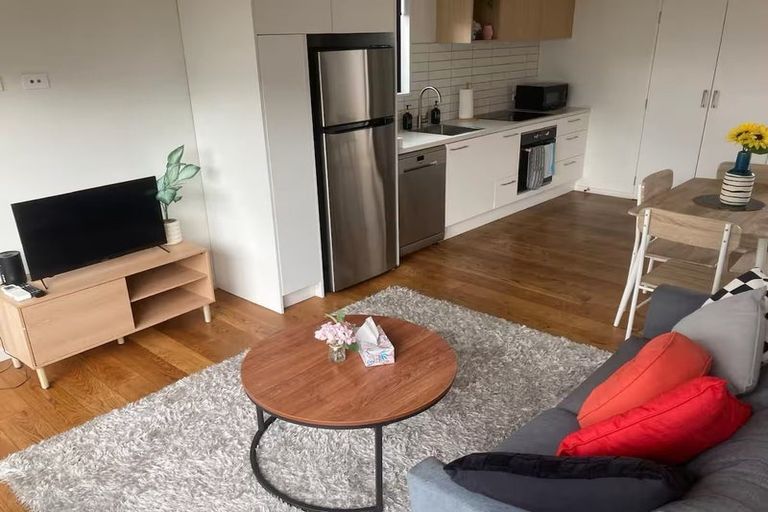 Photo of property in 5/7 Dickens Street, Addington, Christchurch, 8024