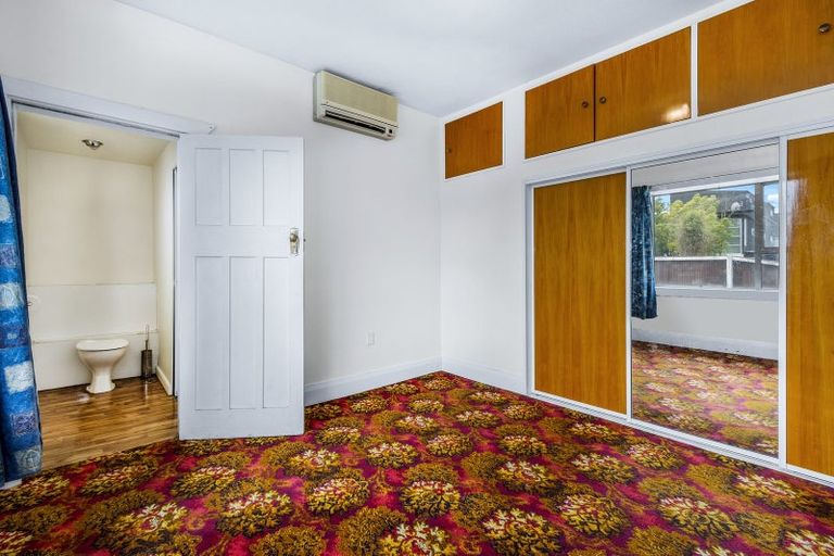 Photo of property in 36 Grafton Street, Waltham, Christchurch, 8011