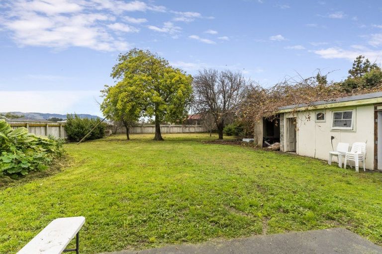 Photo of property in 25 Kirk Street, Otaki, 5512