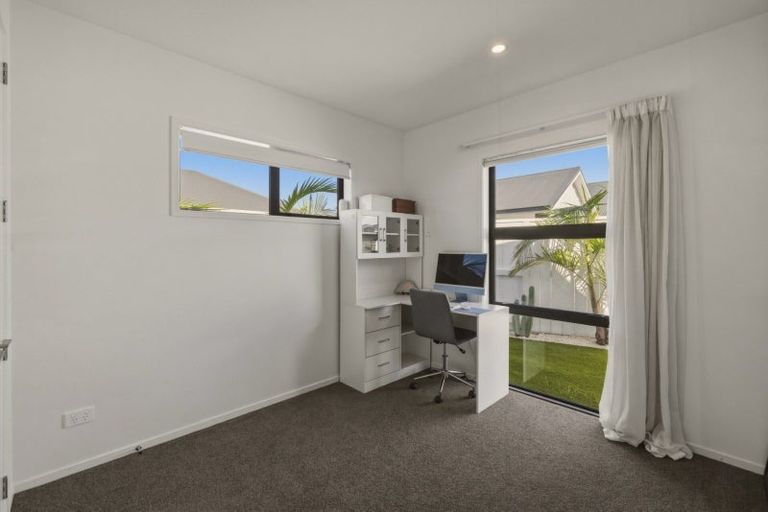 Photo of property in 12 Mida Close, Papamoa Beach, Papamoa, 3118