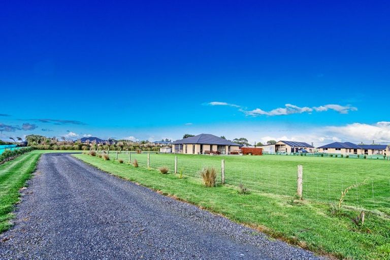 Photo of property in 83 Watt Road, Otatara, Invercargill, 9879
