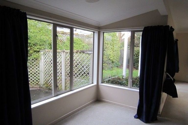 Photo of property in 39a Saint Albans Avenue, Hokowhitu, Palmerston North, 4410