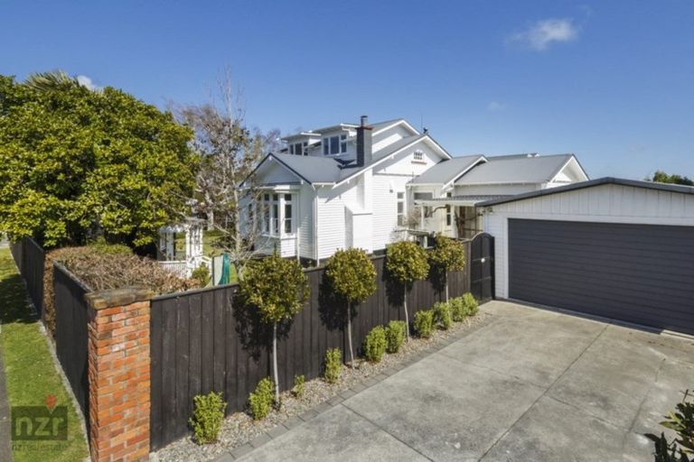 Photo of property in 42 Grey Street, Feilding, 4702