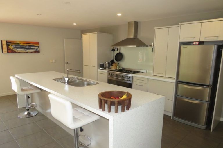 Photo of property in 14 Heritage Close, Whitianga, 3510