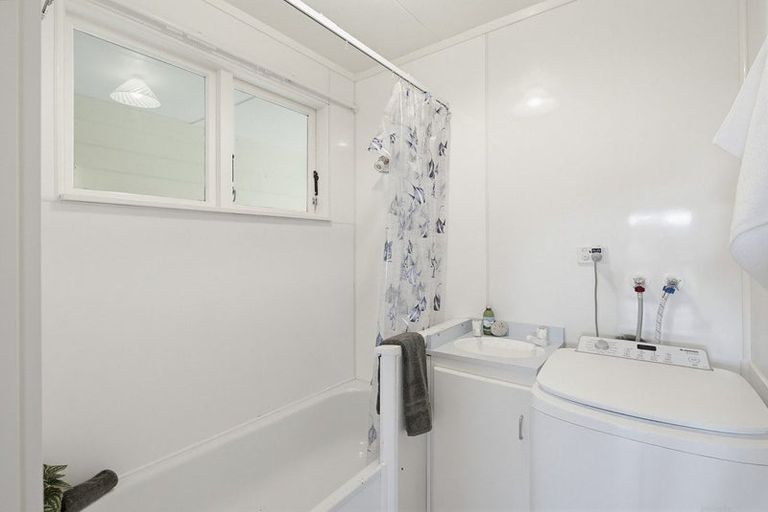 Photo of property in 38 Rimu Street, Waikanae, 5036