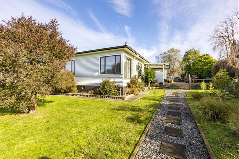 Photo of property in 16 Tavistock Road, Waipukurau, 4200