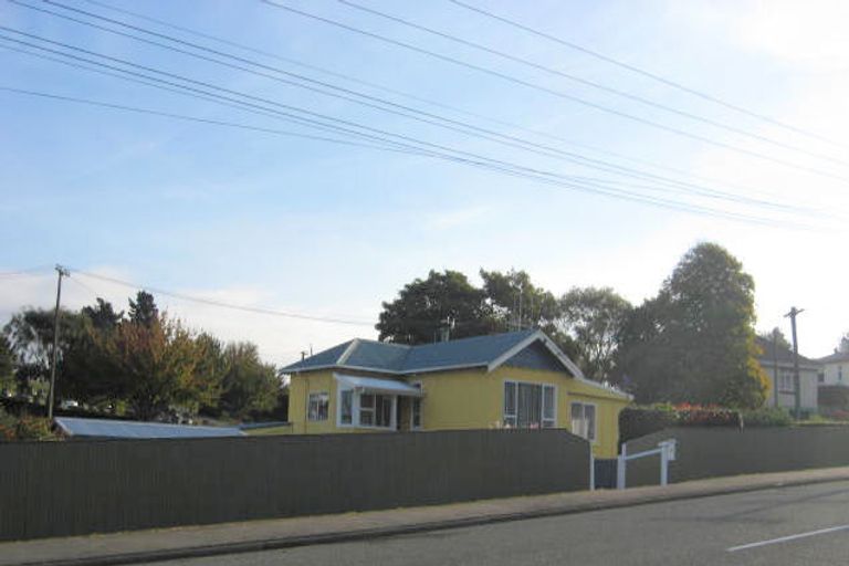 Photo of property in 54 Perth Street, South Hill, Oamaru, 9400