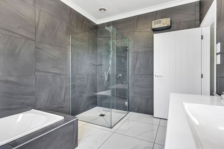 Photo of property in 2 Drovers Way, Frimley, Hastings, 4120