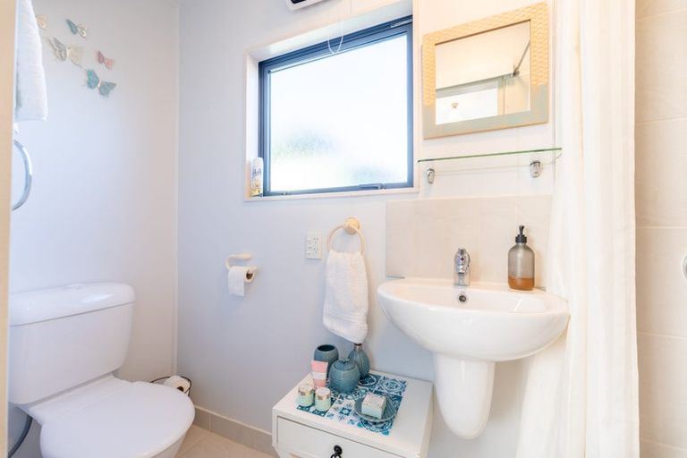 Photo of property in 28 Appleby Street, Hampden, 9410