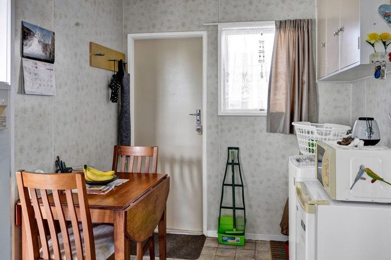 Photo of property in 40 Vogel Street, Hawera, 4610