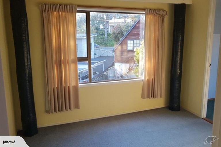 Photo of property in 1/17 Sandown Road, Rothesay Bay, Auckland, 0630
