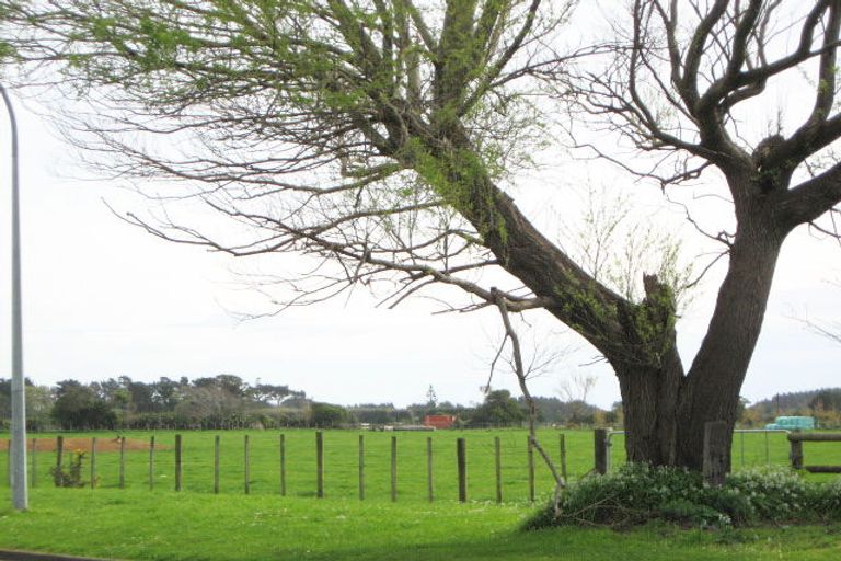 Photo of property in 14 Norman Street, Waitara, 4320