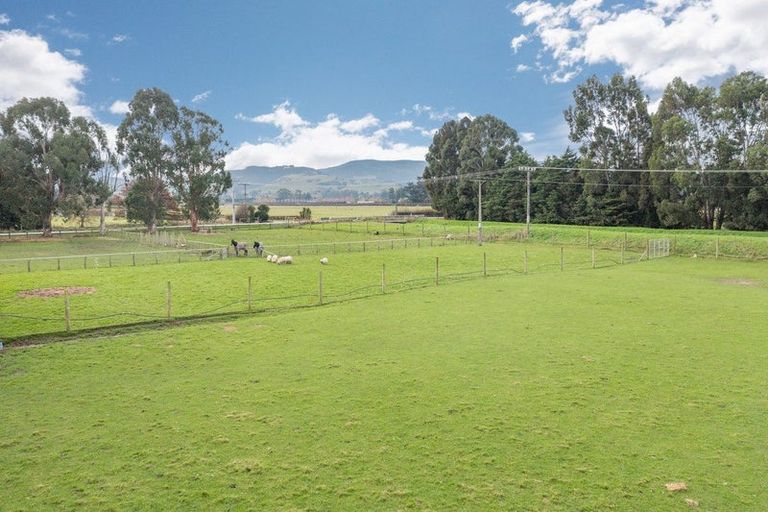 Photo of property in 22 Dukes Road North, Mosgiel, 9092