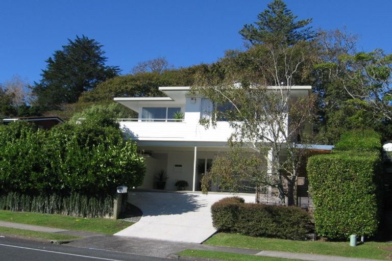 Photo of property in 12 Murvale Drive, Bucklands Beach, Auckland, 2014