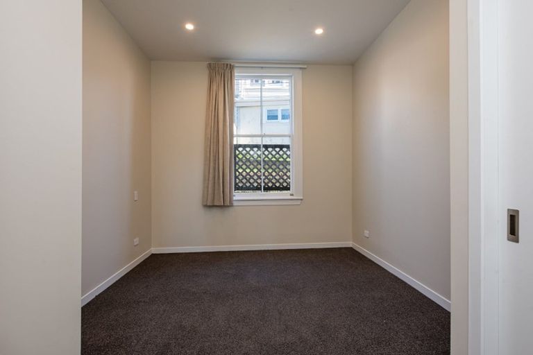 Photo of property in 35 Hankey Street, Mount Cook, Wellington, 6011