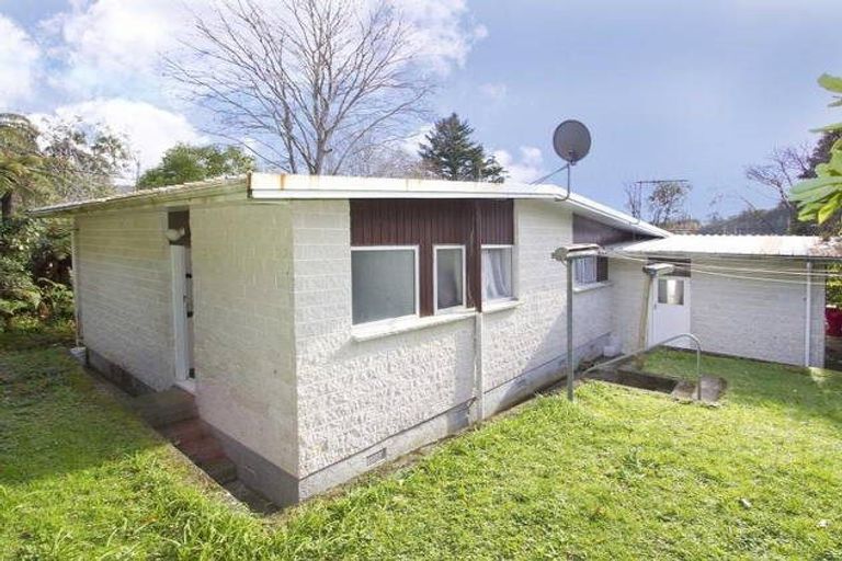 Photo of property in 66 Hine Road, Wainuiomata, Lower Hutt, 5014