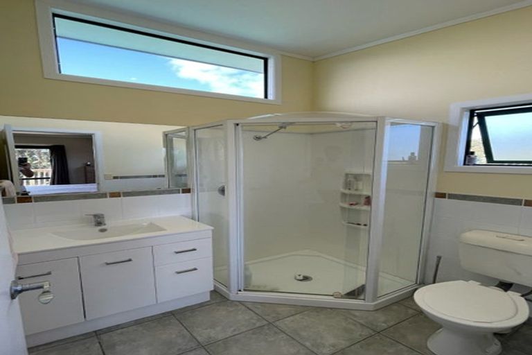 Photo of property in 4 Sea View Road, Baylys Beach, Dargaville, 0377