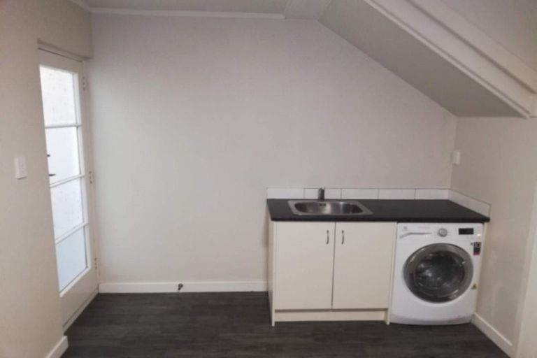 Photo of property in 2/29 Brockworth Place, Riccarton, Christchurch, 8011
