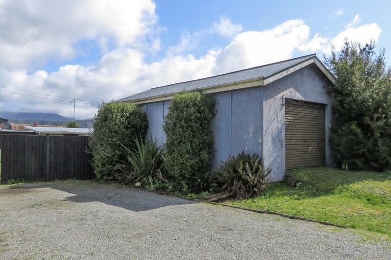 Photo of property in 32-34 Coal Street, Reefton, 7830