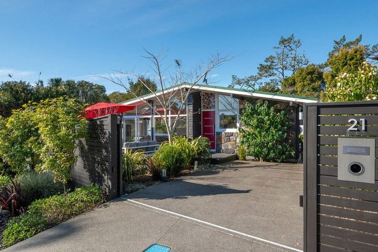 Photo of property in 23 Willow Avenue, Birkenhead, Auckland, 0626