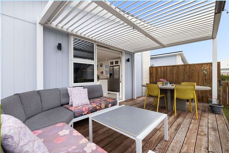 Photo of property in 20 Toi Place, Papamoa, 3118