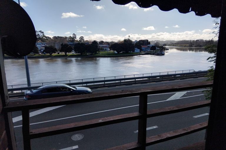 Photo of property in 54 Anzac Parade, Durie Hill, Whanganui, 4500