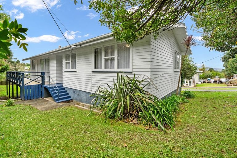Photo of property in 2 Nikau Place, Parahaki, Whangarei, 0112