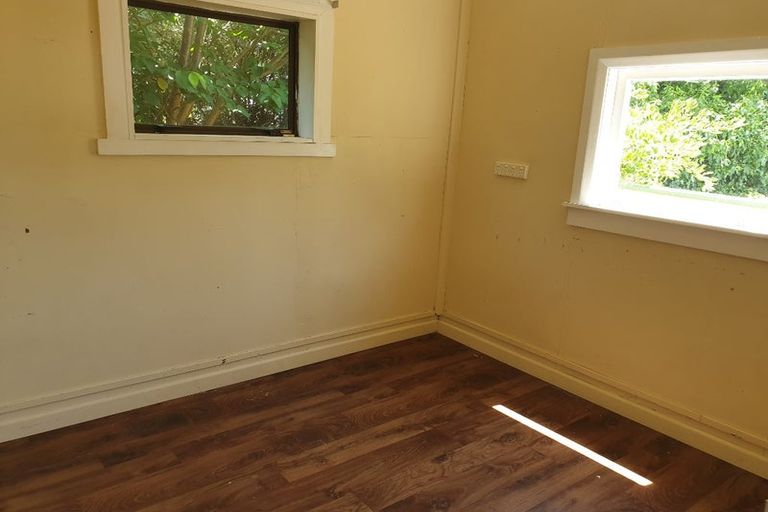 Photo of property in 37 Manuka Street, Castlecliff, Whanganui, 4501
