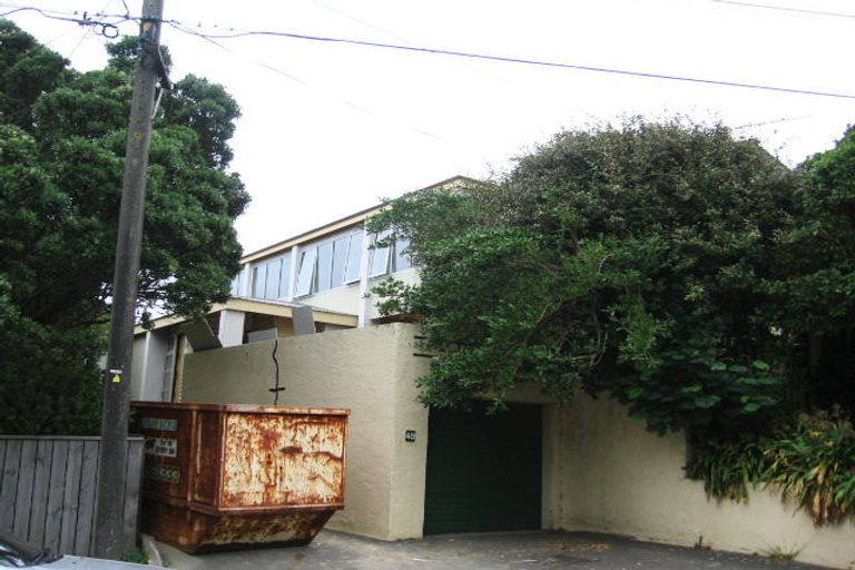 Photo of property in 49 Ranui Crescent, Khandallah, Wellington, 6035