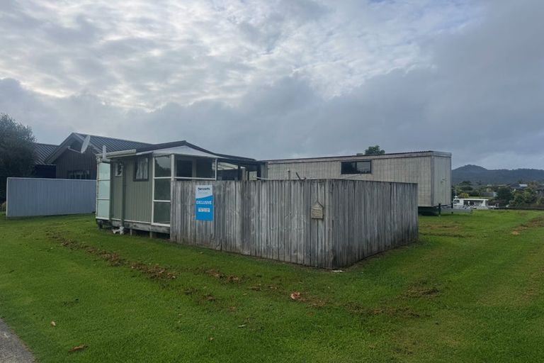 Photo of property in 33 Leeward Drive, Whitianga, 3510