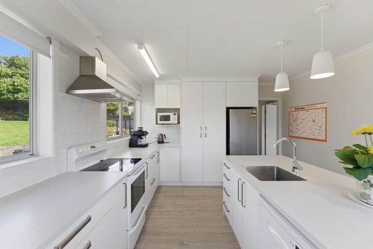 Photo of property in 1 Carlton Terrace, Westown, New Plymouth, 4310