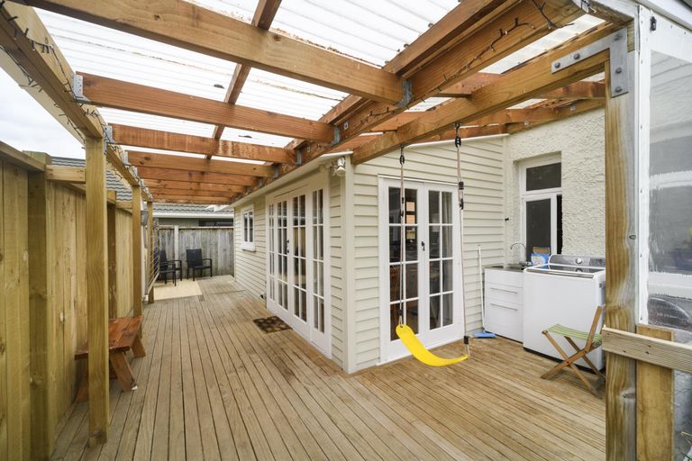 Photo of property in 5 Phillip Street, Terrace End, Palmerston North, 4410